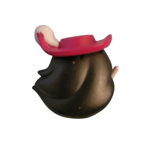 Captain Hook Doorables- 1.5" Tall - Picture 2 of 2